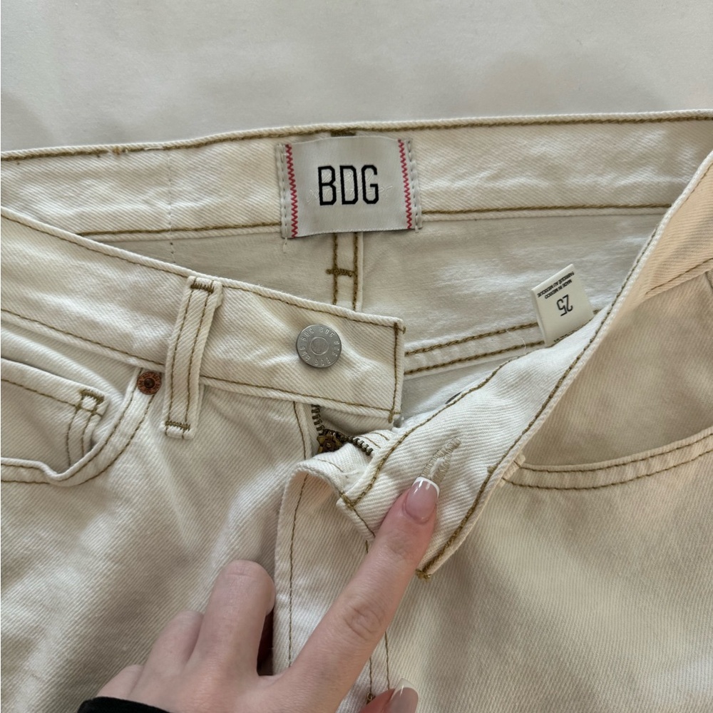 BDG High Waisted Cowboy Jean - Picture 5 of 10